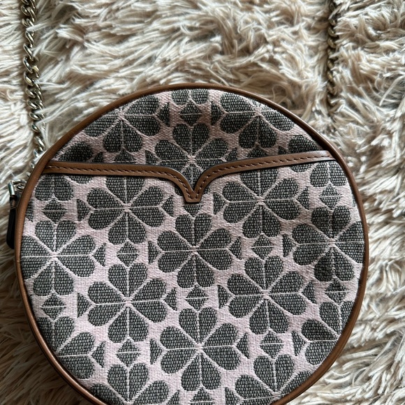 Kate Spade Spade Flower Round Crossbody Bag in Pink and Brown - Picture 7 of 8